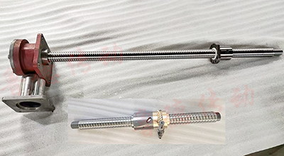 <a href='/default.html'>絲桿升降機</a>自鎖